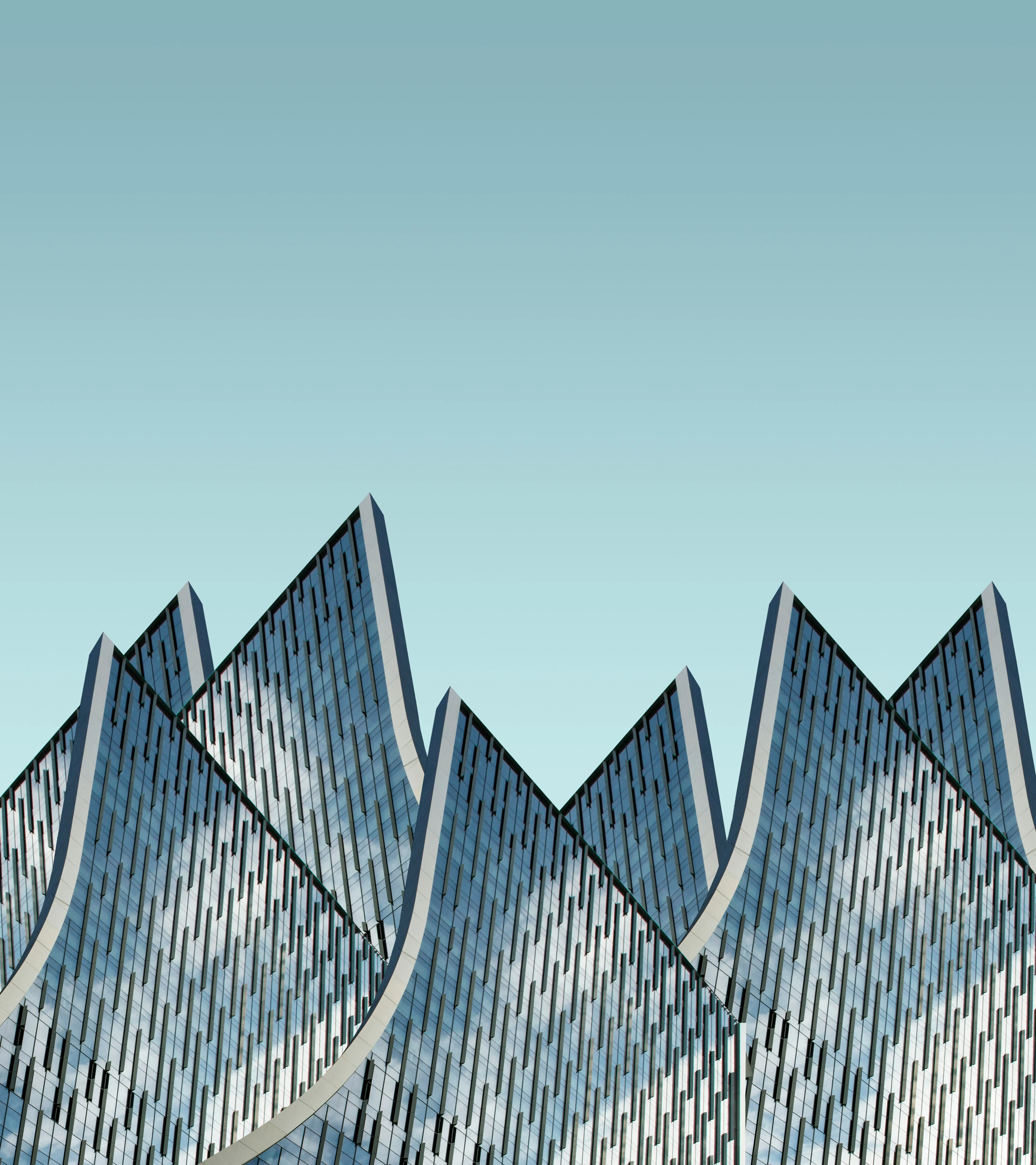 Edificio con el cielo de fondo