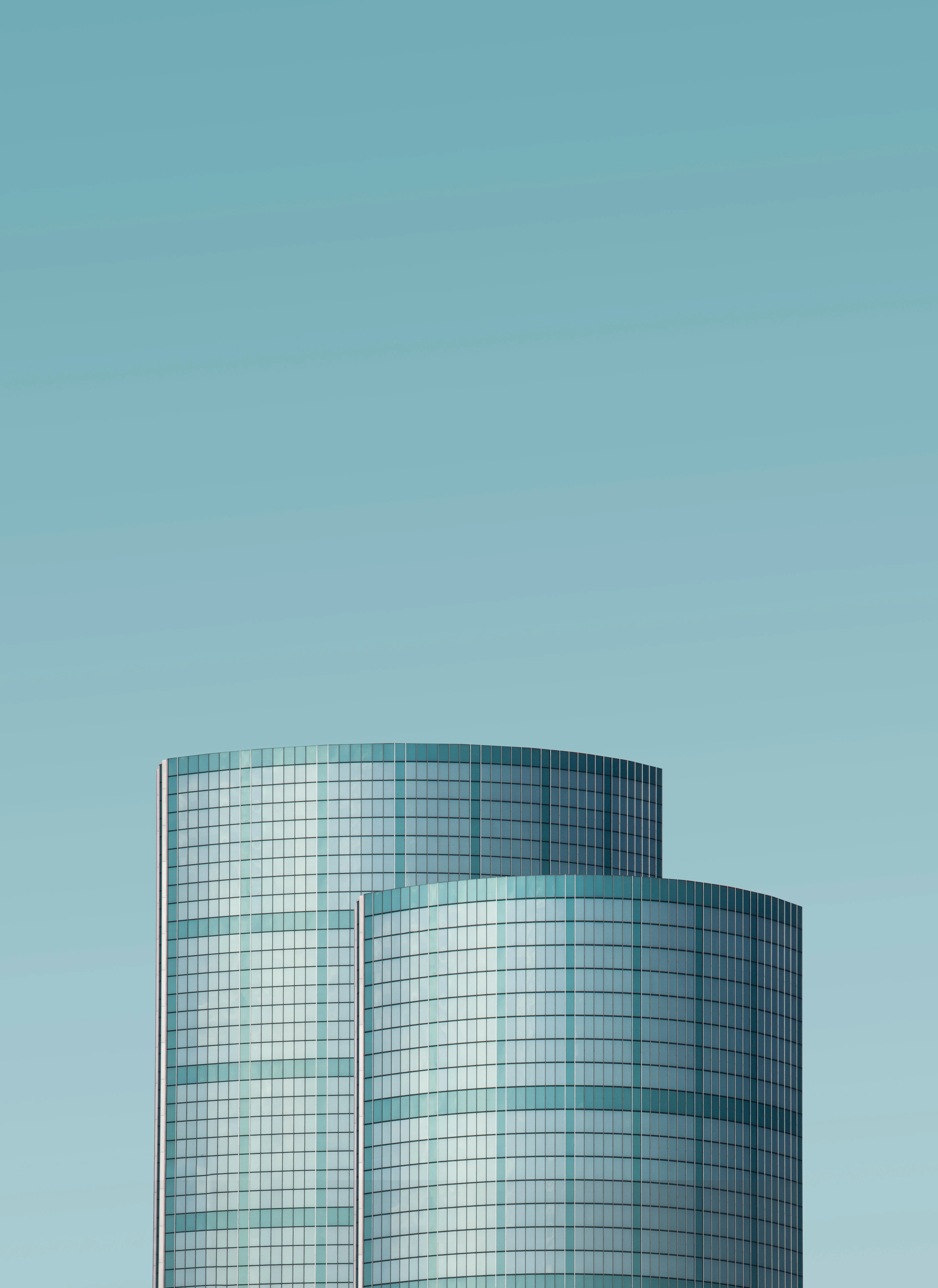 Edificio con el cielo de fondo